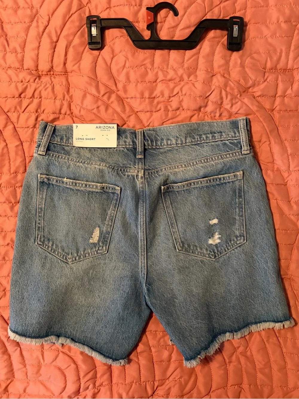 Arizona Jean Co Distressed Denim Long Shorts Size 7 NWT 5” Inseam